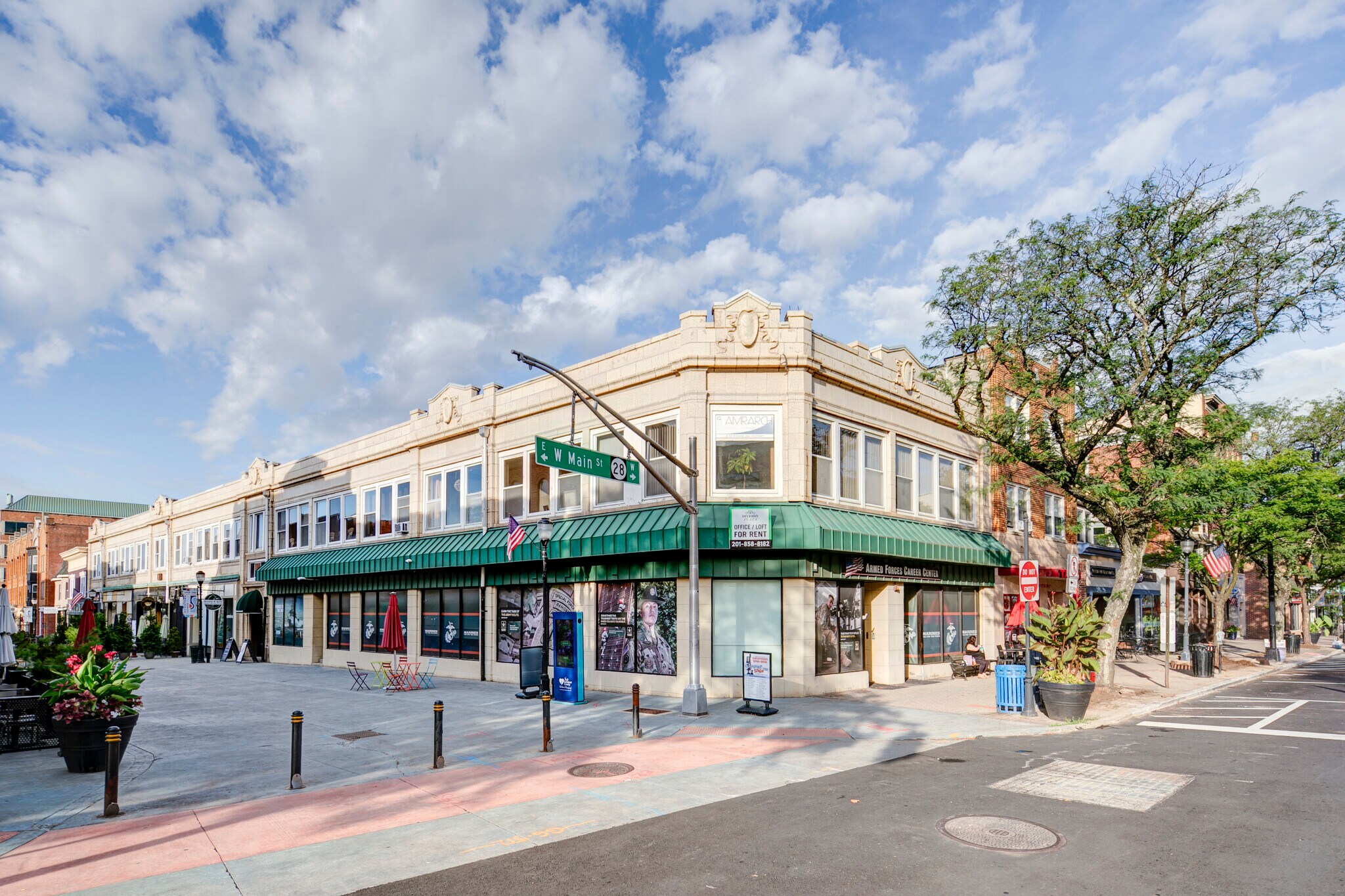 39-43 West Main Street St, Somerville, NJ à vendre Photo principale– Image 1 sur 15