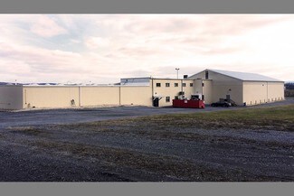 Plus de détails pour 405 School Rd, Denver, PA - Bureau à louer