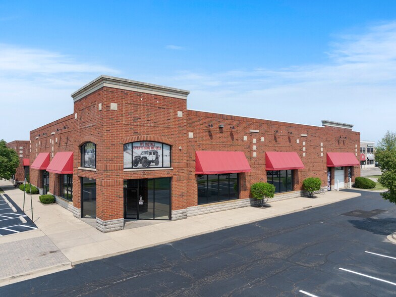 474 Redington Dr, South Elgin, IL à vendre - Photo de l’immeuble – Image 3 sur 14