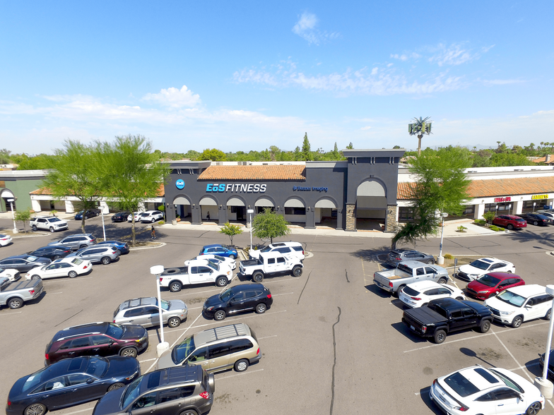 S McClintock Dr, Tempe, AZ à louer - Photo de l’immeuble – Image 1 sur 4