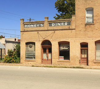 Plus de détails pour 109 NE 2nd St, Smithville, TX - Local commercial à louer