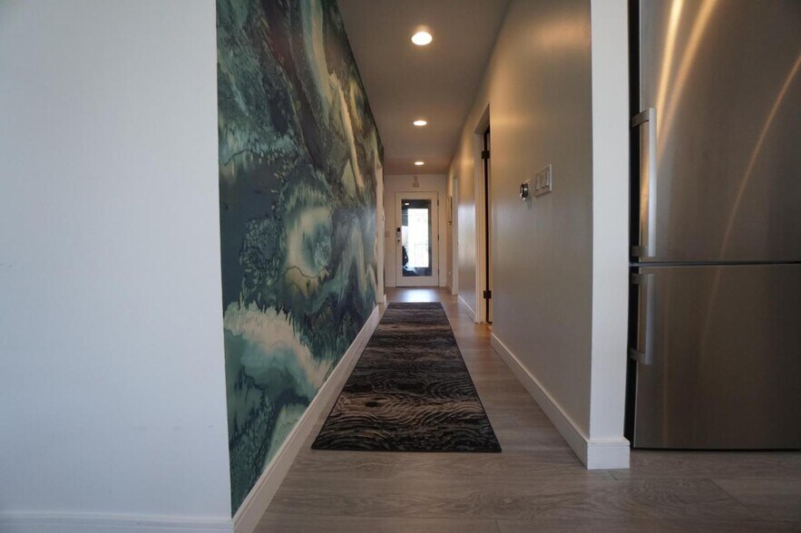 1509 Abbot Kinney Blvd, Venice, CA à louer - Photo de l’immeuble – Image 3 sur 29