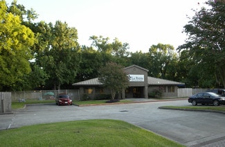 Plus de détails pour 225 Benmar Dr, Houston, TX - Local commercial à louer