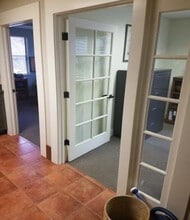 1303 Jefferson St, Napa, CA à louer Photo intérieure– Image 2 sur 5