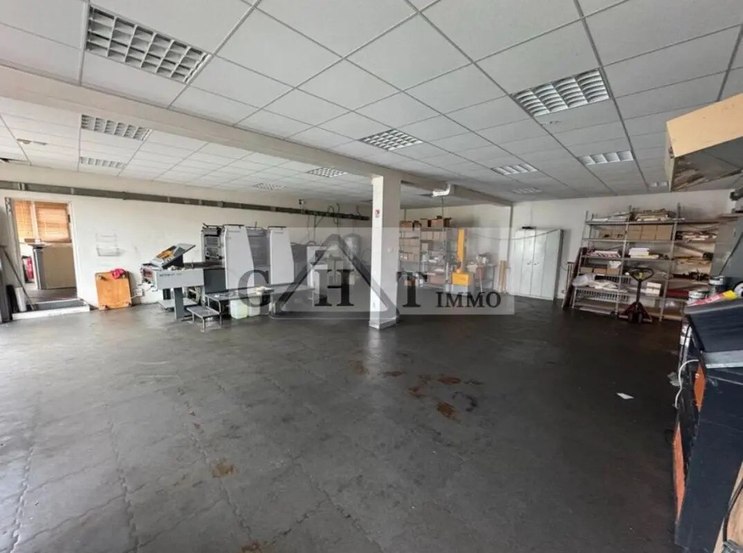 Industriel/Logistique dans Argenteuil à vendre Photo de l’immeuble– Image 1 sur 12