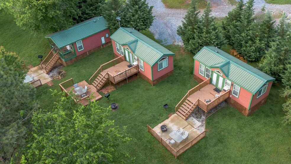 4035 Blue Ridge Rd, North Hudson, NY à vendre - Photo principale – Image 1 sur 26