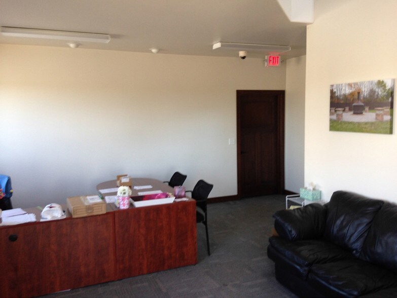 3417 7th Ave N, Fargo, ND à louer - Hall d’entrée – Image 3 sur 28