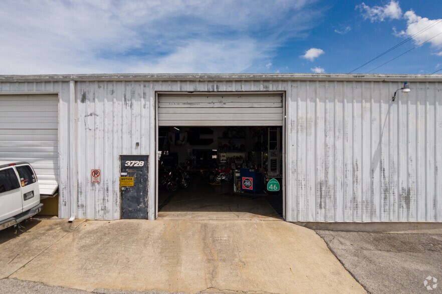 3728 Airport Hwy, Birmingham, AL à vendre - Photo de l’immeuble – Image 3 sur 22