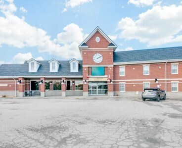 751 Christina St, Point Edward, ON à vendre Photo de l’immeuble– Image 1 sur 1