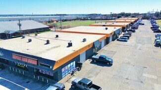 Plus de détails pour 2125 W Pioneer Pky, Grand Prairie, TX - Industriel/Logistique à louer