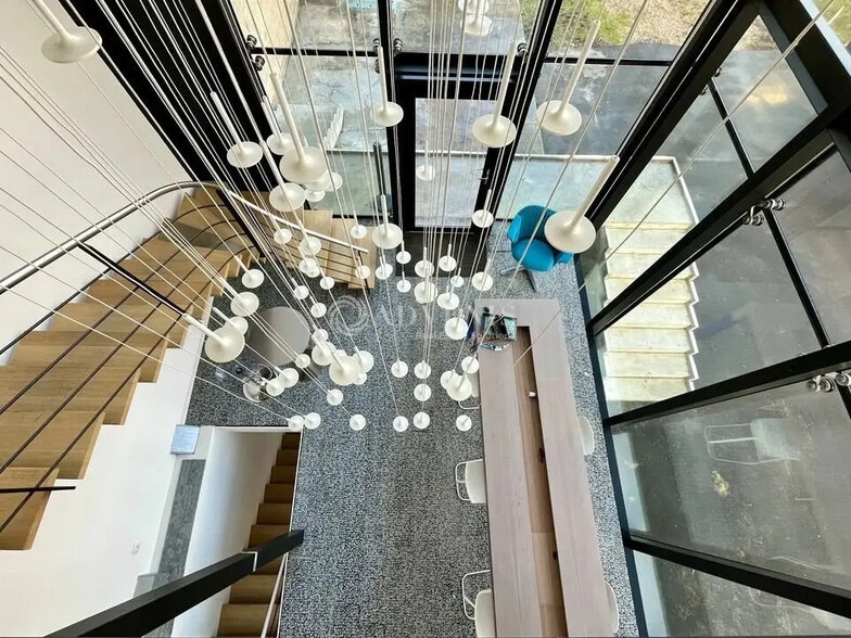 Bureau dans L'ISLE-ADAM à vendre - Photo intérieure – Image 2 sur 12