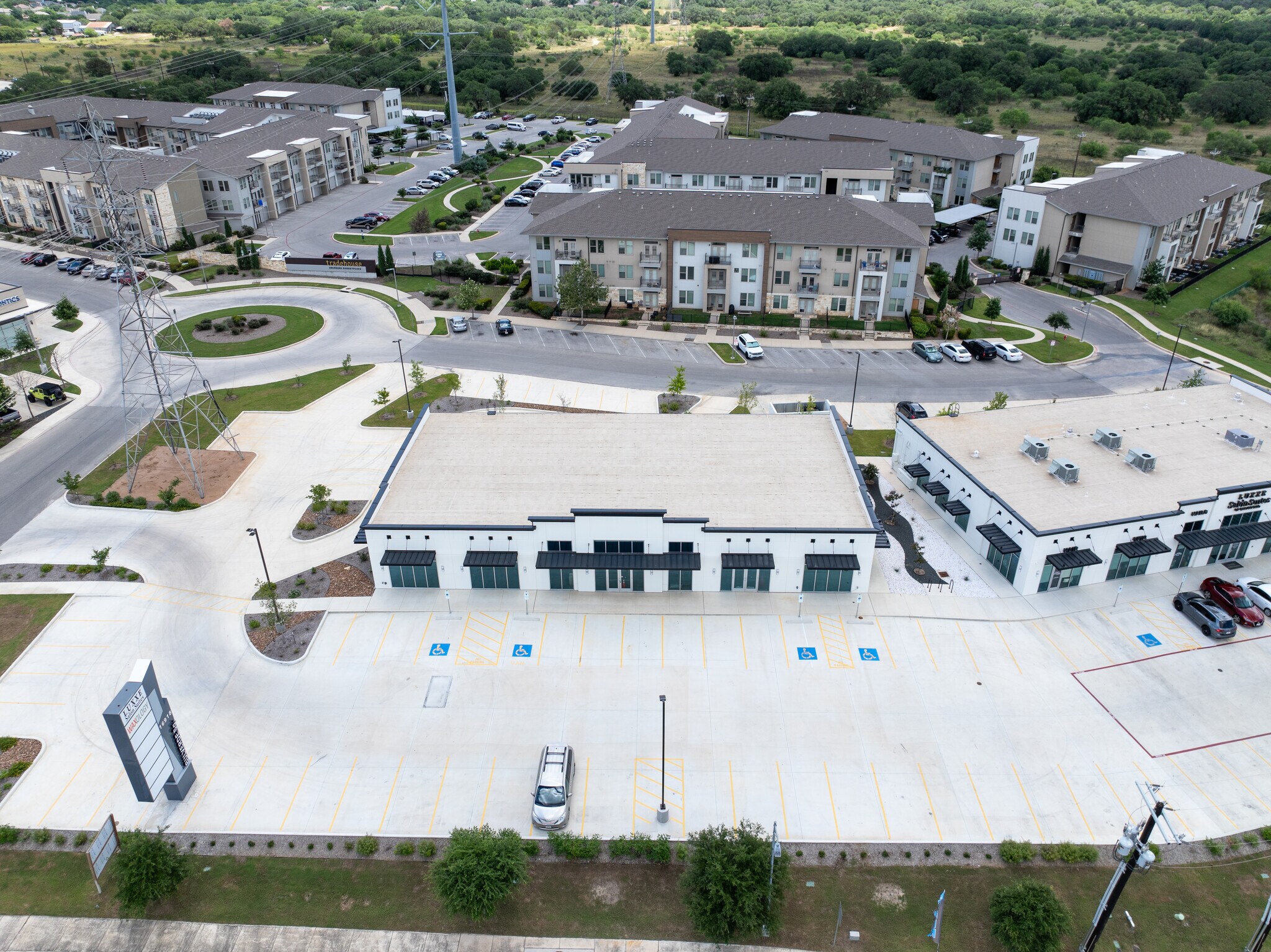 16918 Bulverde Rd, San Antonio, TX à louer Photo de l’immeuble– Image 1 sur 6