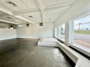 71 Baldwin Ave, Paia, HI à louer Photo intérieure– Image 1 sur 9