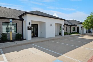 Plus de détails pour 2001 Auburn Hills Pky, McKinney, TX - Bureau à vendre