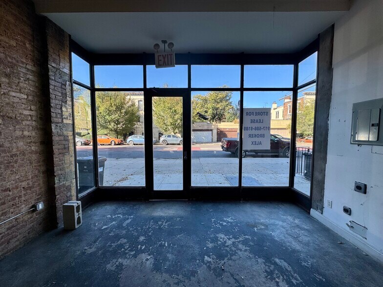 539 Rogers Ave, Brooklyn, NY à louer - Photo de l’immeuble – Image 3 sur 9