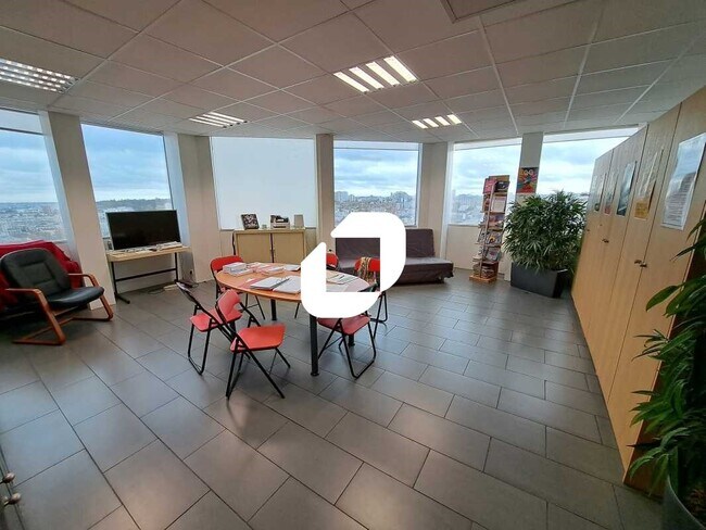 Plus de détails pour Bureau à vendre