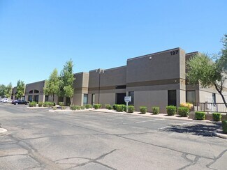Plus de détails pour 111-127 S Weber Dr, Chandler, AZ - Local d’activités à vendre