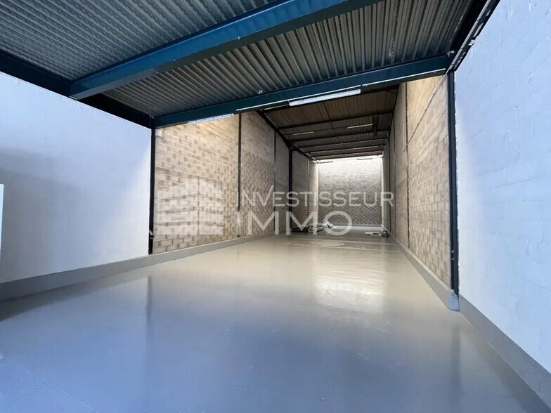 Industriel/Logistique dans Noisy-le-Grand à louer - Photo de l’immeuble – Image 2 sur 5