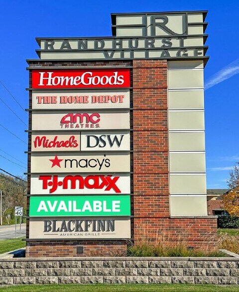 999 Elmhurst Rd, Mount Prospect, IL à louer - Photo de l’immeuble – Image 2 sur 48