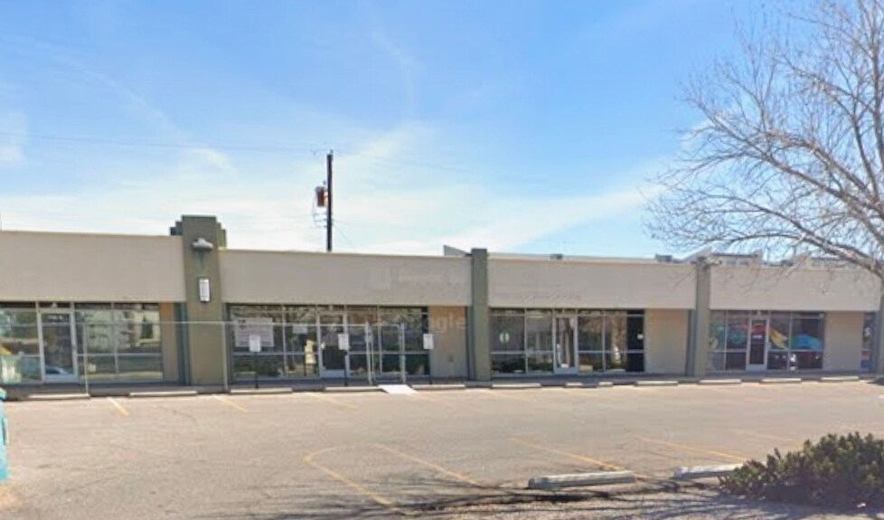 136 Washington SE, Albuquerque, NM à vendre - Photo de l’immeuble – Image 1 sur 15