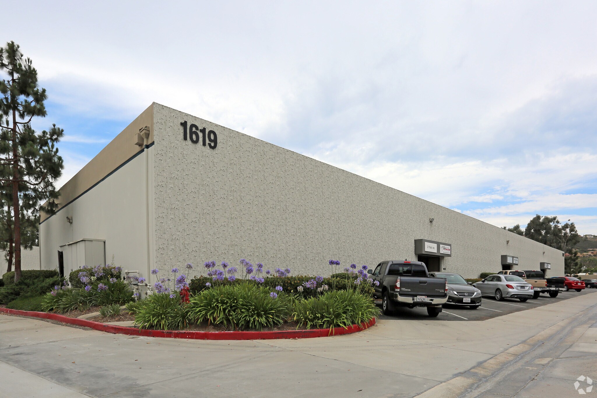 1619 S Rancho Santa Fe Rd, San Marcos, CA à vendre Photo principale– Image 1 sur 6