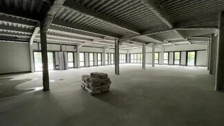 Plus de détails pour Local commercial à louer