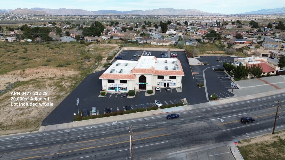 14075 Hesperia Rd, Victorville, CA à vendre - Photo de l’immeuble – Image 2 sur 49