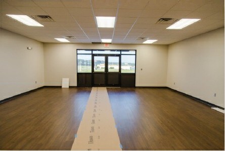 135 Henry Ln, Winfield, AL à louer - Photo intérieure – Image 2 sur 5
