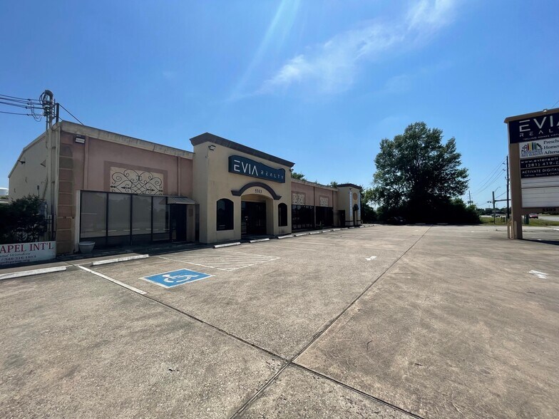 5503 Fm 2920, Spring, TX à louer - Photo de l’immeuble – Image 1 sur 7