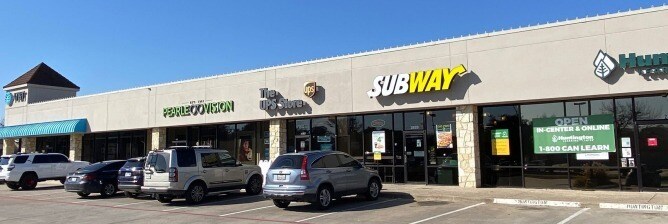 2820-2834 S Hulen St, Fort Worth, TX à louer - Photo de l’immeuble – Image 2 sur 6