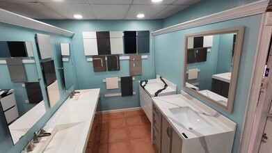 21113 Johnson St, Pembroke Pines, FL à louer Photo intérieure– Image 2 sur 27