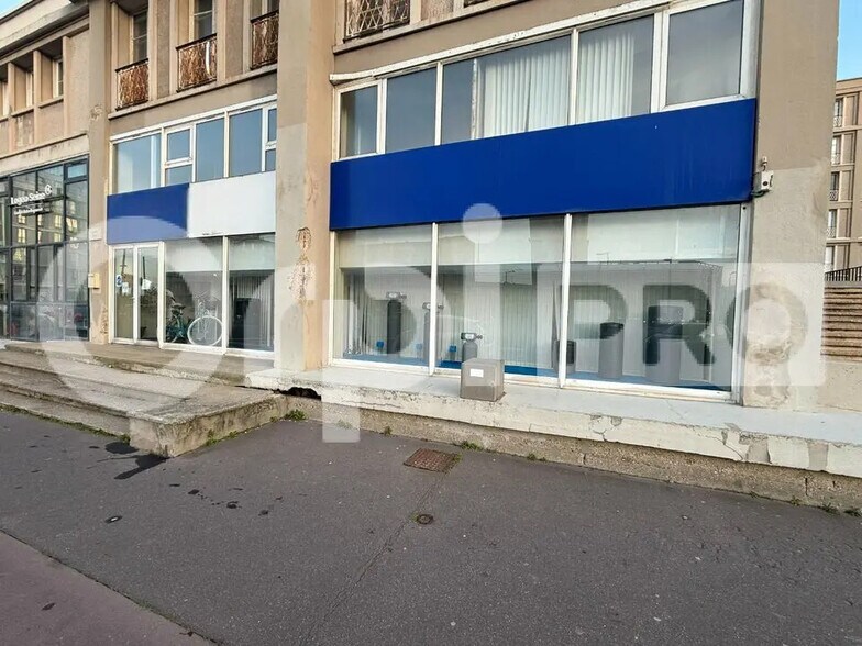 Local commercial dans Le Havre à louer - Photo de l’immeuble – Image 2 sur 12
