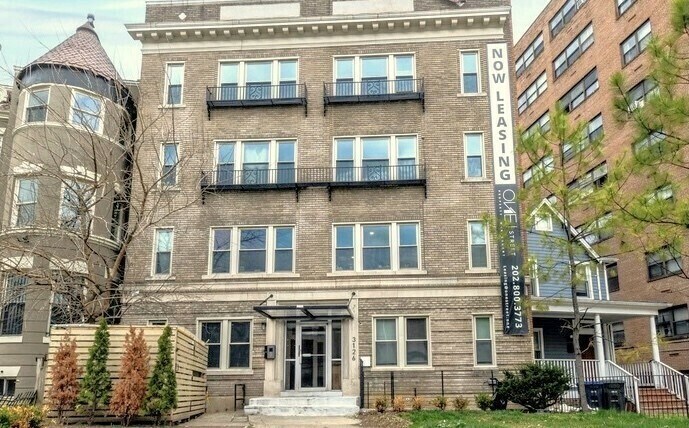 3126 16th St NW, Washington, DC à vendre Photo principale– Image 1 sur 8