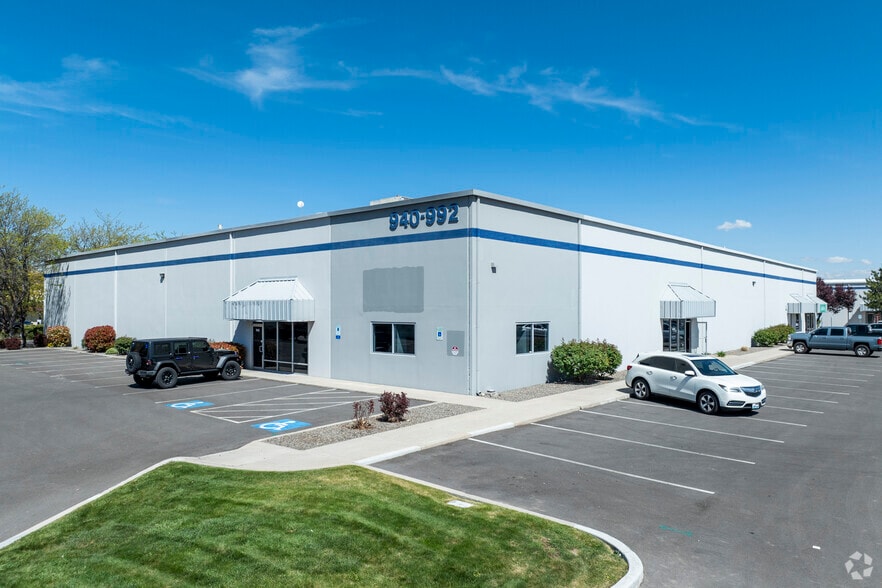 940-992 Spice Island Dr, Sparks, NV à louer - Photo principale – Image 1 sur 5