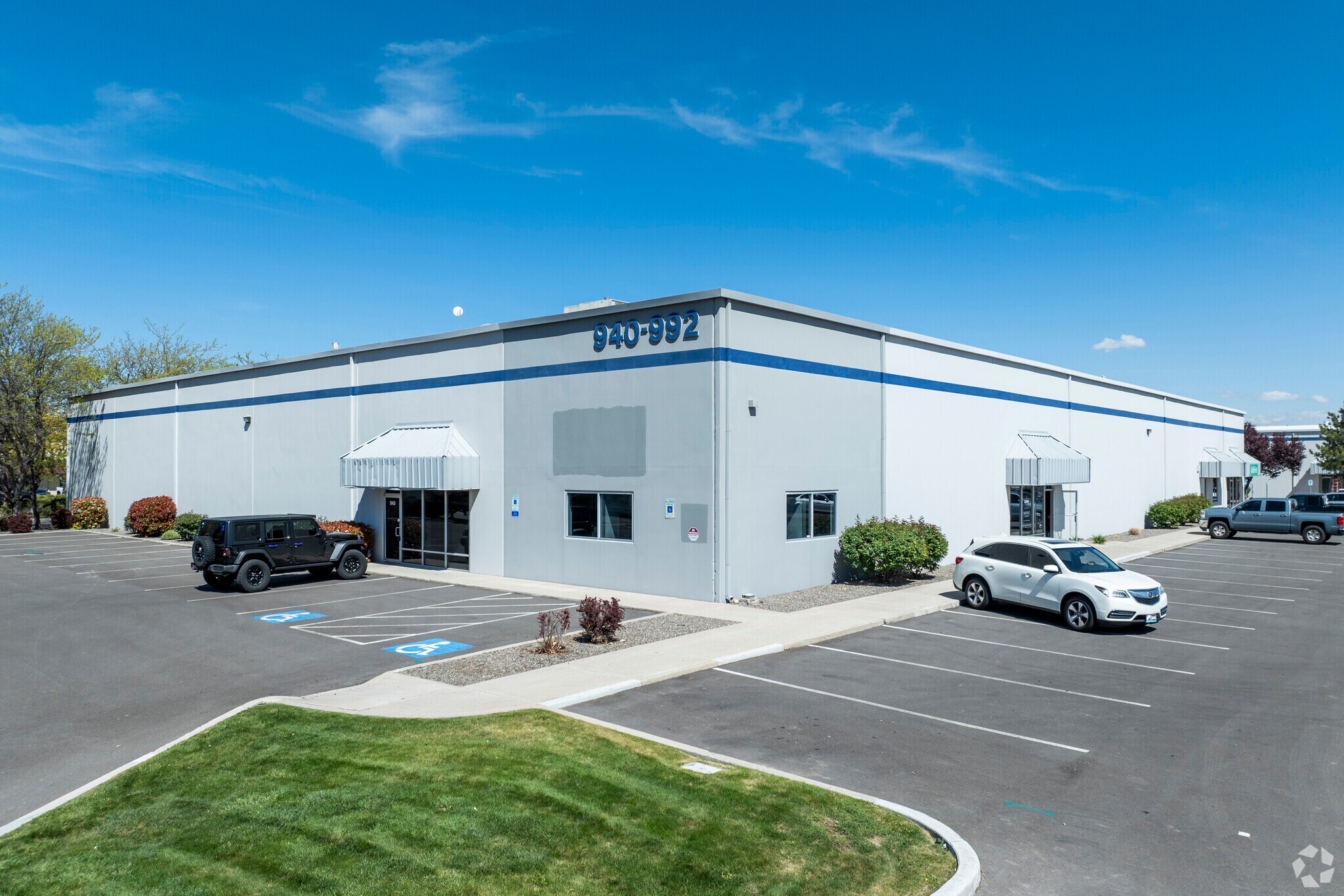 950-992 Spice Islands Dr, Sparks, NV à louer Photo principale– Image 1 sur 8