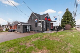 Plus de détails pour 120 Champlain Rue, Dieppe, NB - Bureau à vendre