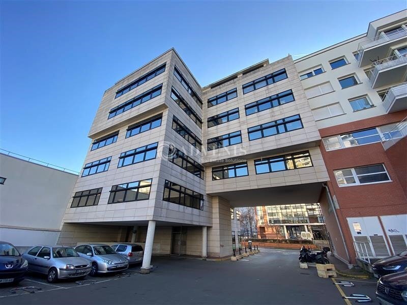 16 Rue Jean Jacques Rousseau, Issy-les-Moulineaux à louer Photo de l’immeuble– Image 1 sur 10