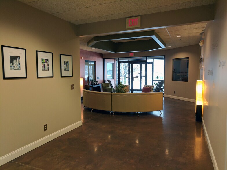 1604 Wayneport Rd, Macedon, NY à vendre - Photo de l’immeuble – Image 3 sur 8