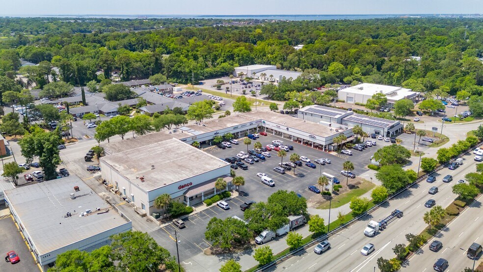 1035 Johnnie Dodds Blvd, Mt Pleasant, SC à louer - Aérien – Image 1 sur 14
