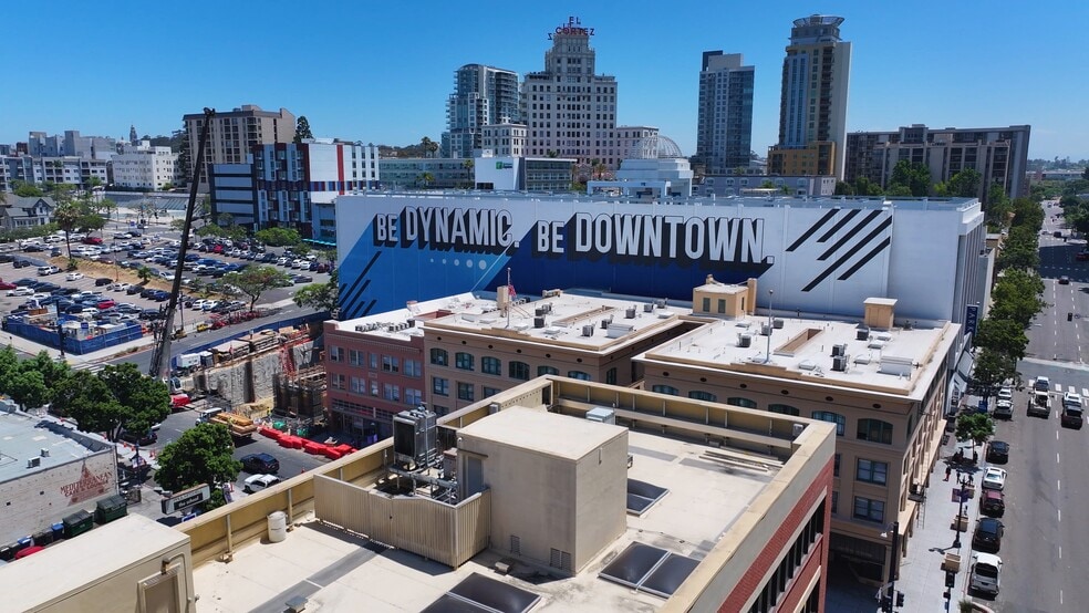 450 A St, San Diego, CA à louer - Vidéo sur l’annonce professionnelle – Image 2 sur 6