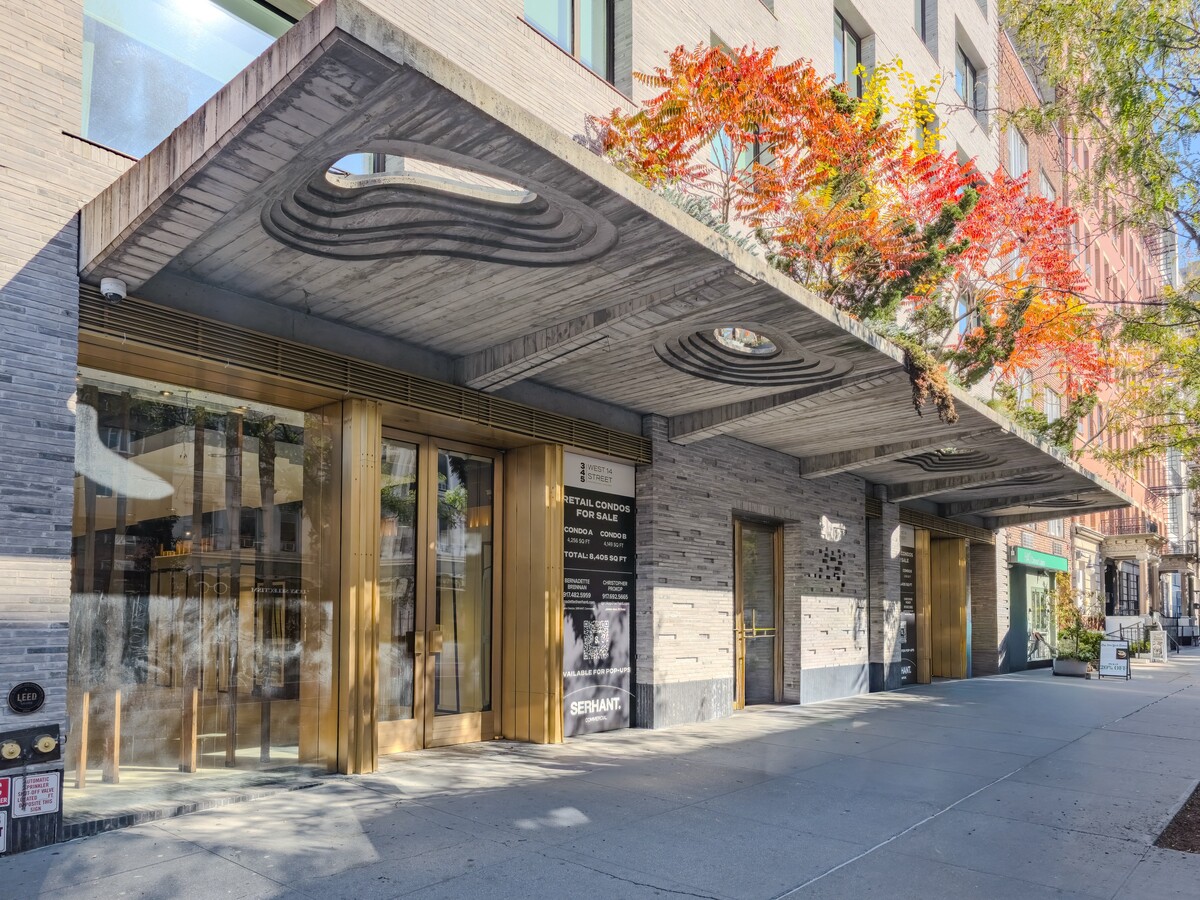 345-349 W 14th St, New York, NY 10014 - Lot A & B -  - Photo intérieure - Image 1 of 19