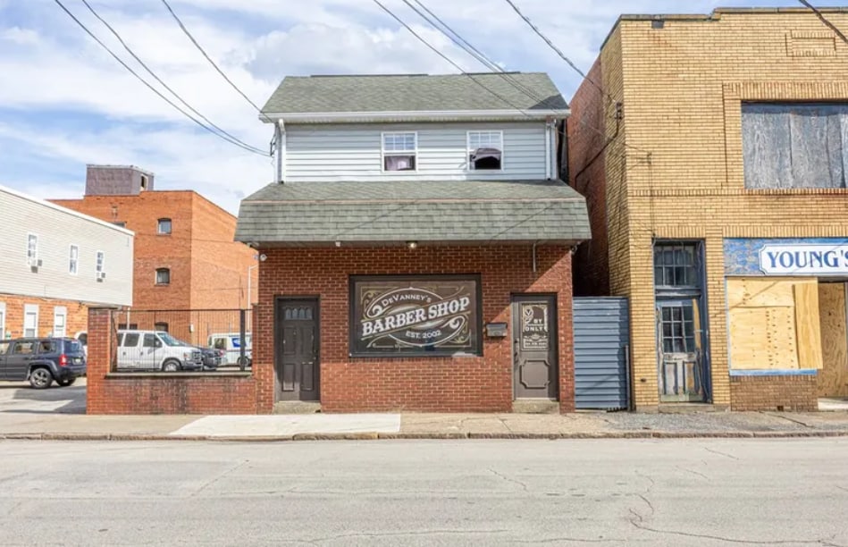63 S Gallatin Ave, Uniontown, PA à vendre Photo principale– Image 1 sur 4