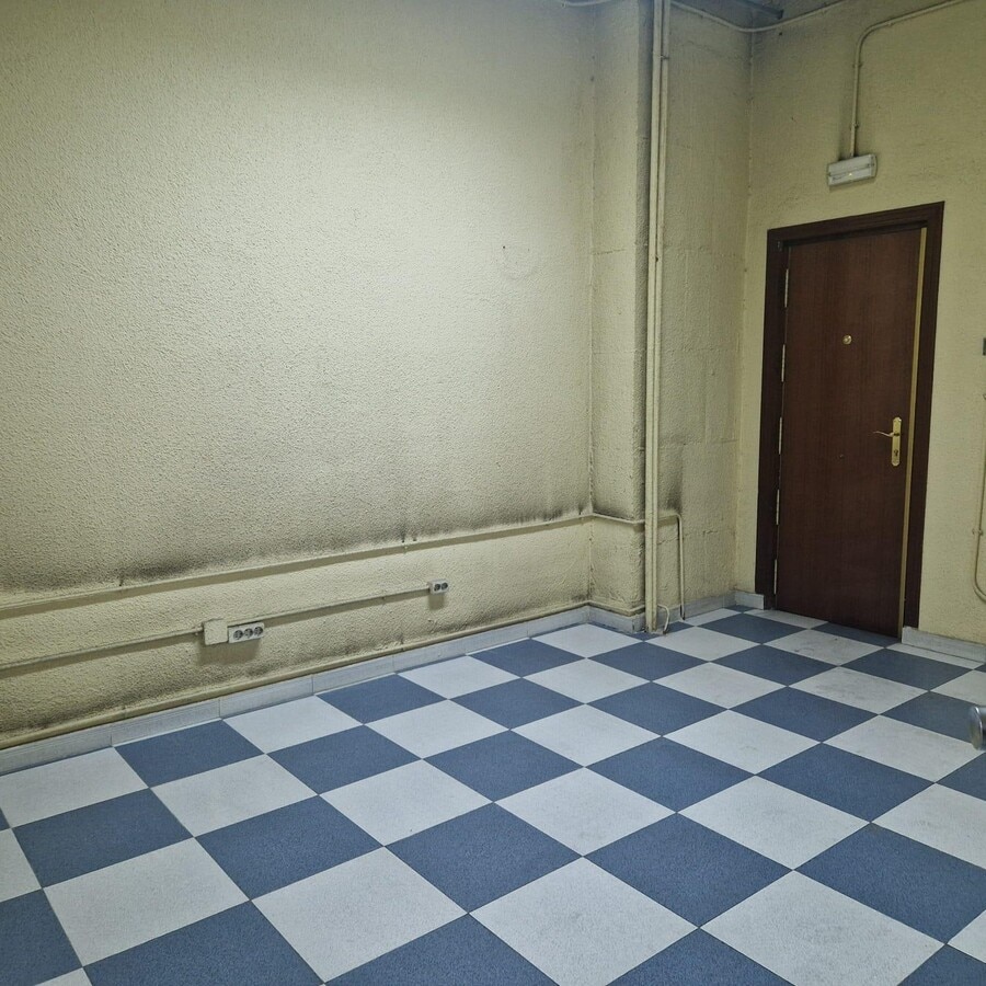 Madrid, MAD 28037 - Lot A11 - - Photo intérieure - Image 1 of 19