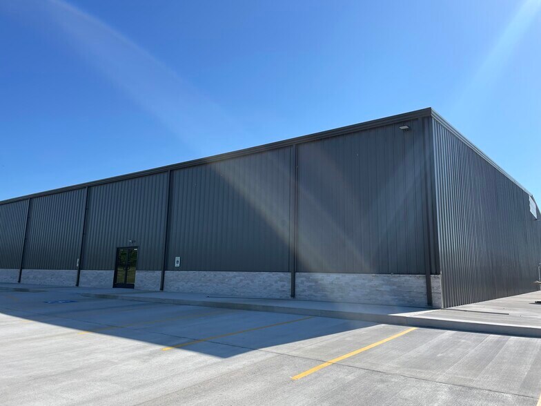 20500 W 185th Ter, Spring Hill, KS à louer - Photo de l’immeuble – Image 3 sur 7
