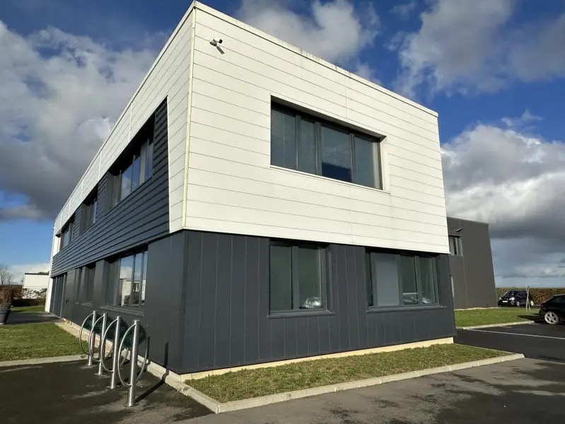 Bureau dans Nogent-le-Phaye à vendre Photo de l’immeuble– Image 1 sur 33