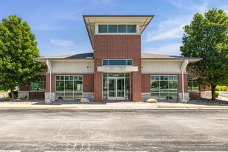 20101 E Jackson Dr, Independence, MO à louer Photo de l’immeuble– Image 1 sur 66