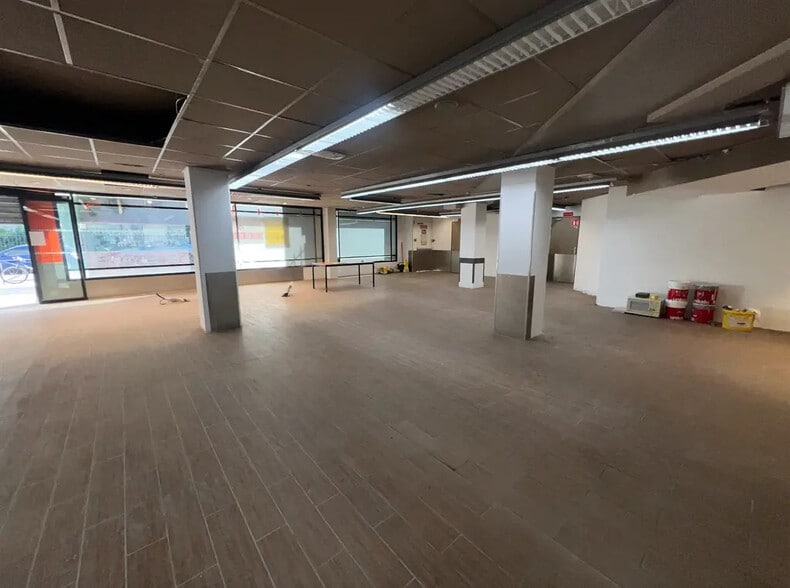 Local commercial dans Boulogne-Billancourt à louer - Photo intérieure – Image 2 sur 5