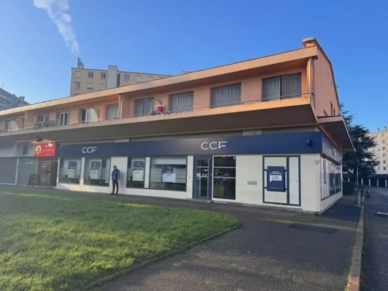 Bureau dans Sainte-Foy-lès-Lyon à louer Photo de l’immeuble– Image 1 sur 11