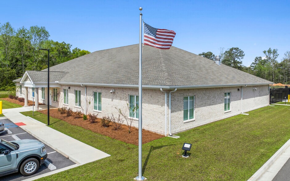 3836 Gordon John Dr, Mobile, AL à vendre - Photo de l’immeuble – Image 2 sur 6