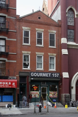 Plus de détails pour 157 Christopher St, New York, NY - Local commercial à louer